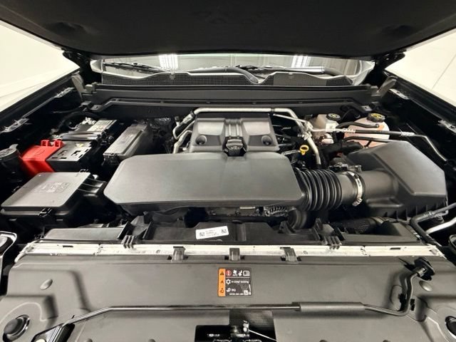 Certified 2025 Chevrolet Colorado Trail Boss AWD/4WD image 32
