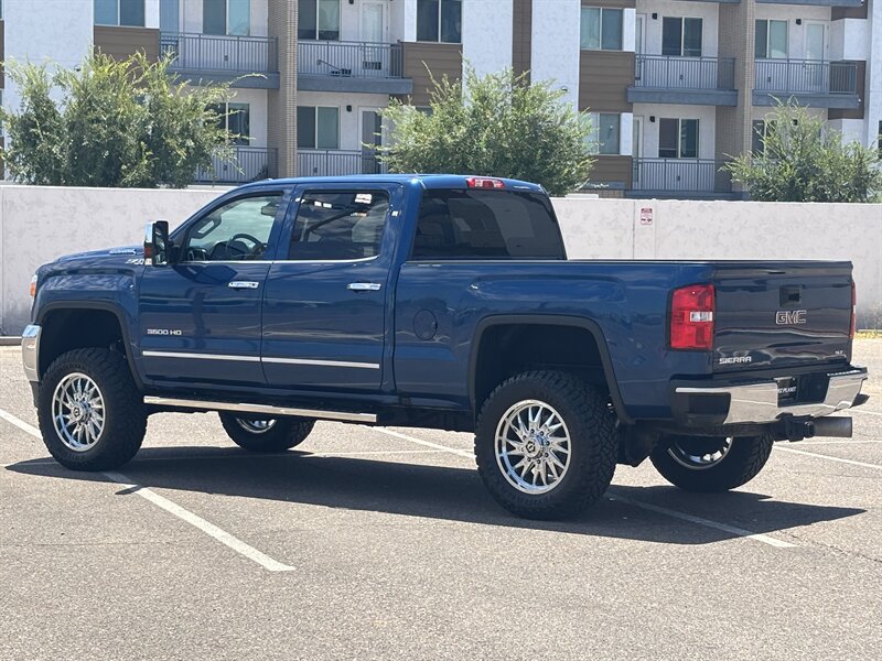 Used 2018 GMC Sierra 3500 SLT AWD/4WD image 8
