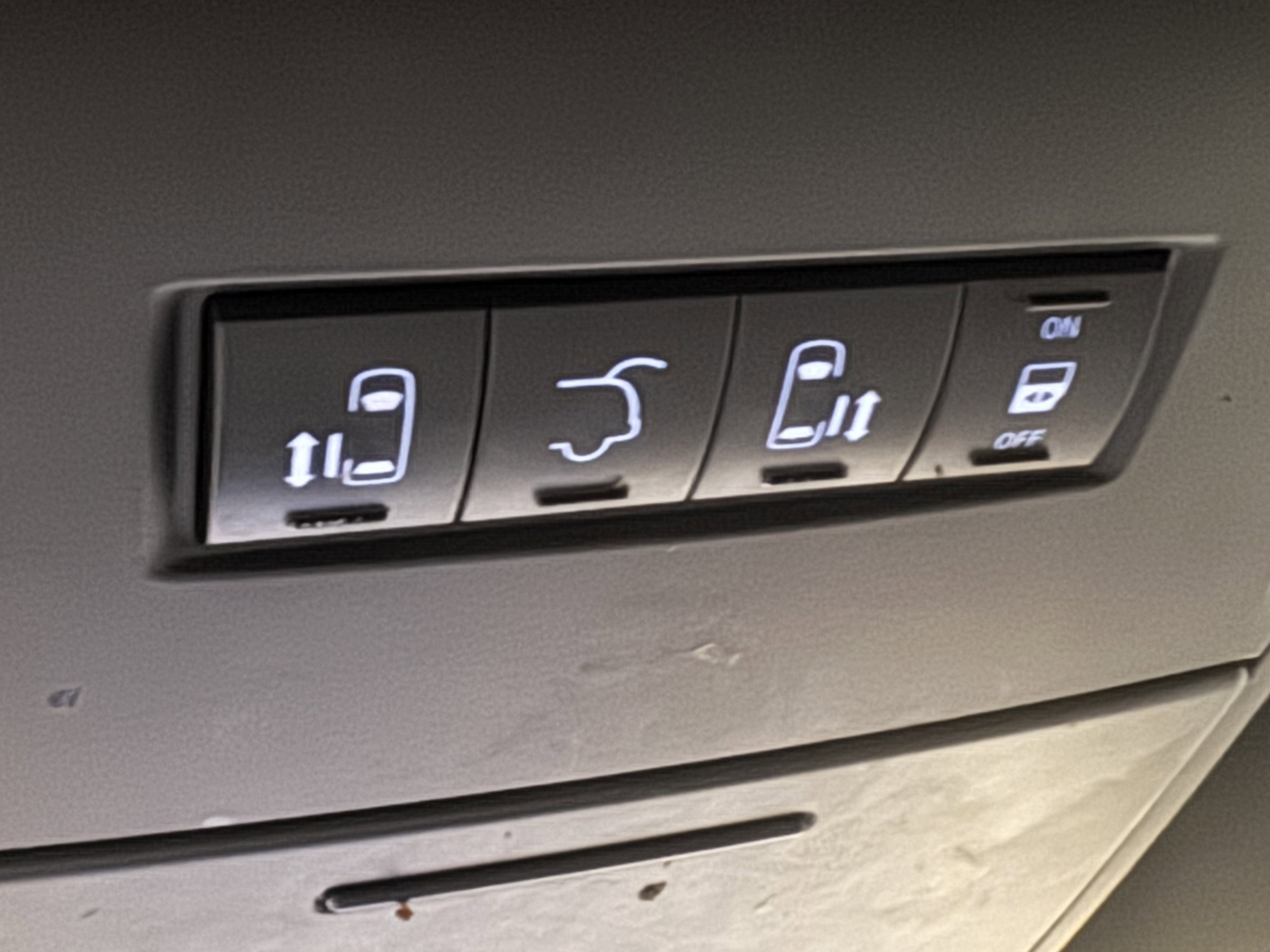 Used 2018 Dodge Grand Caravan GT image 11