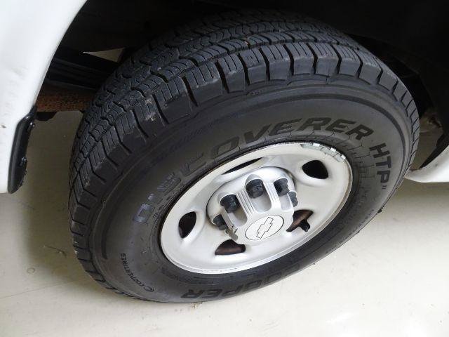 Used 2018 Chevrolet Express 2500 w/ Driver Convenience Package RWD image 7