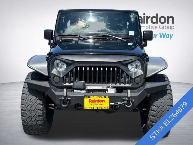 Used 2014 Jeep Wrangler Unlimited Rubicon w/ Connectivity Group AWD/4WD image 2