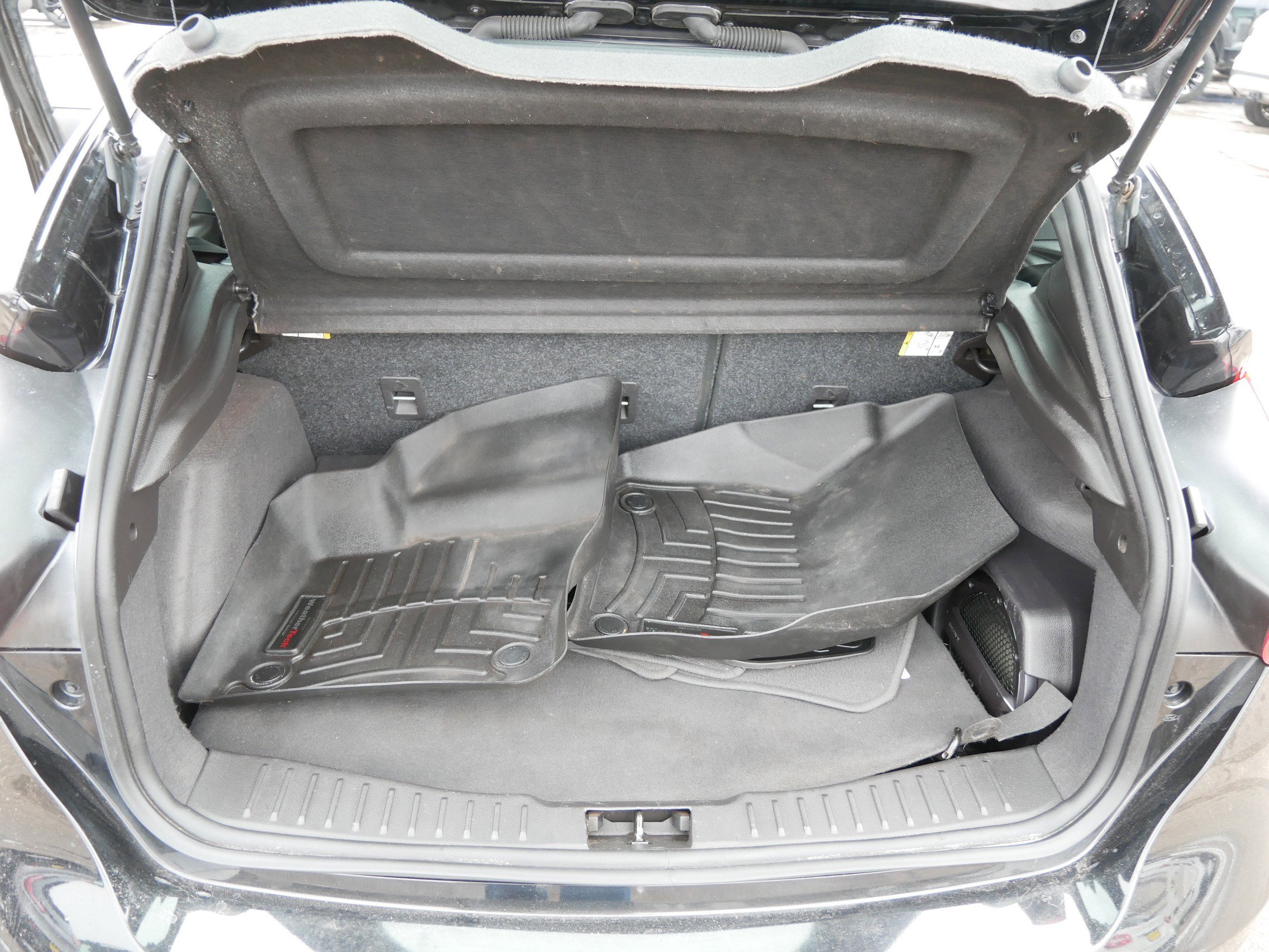 Used 2018 Ford Focus ST w/ Equipment Group 401A image 18