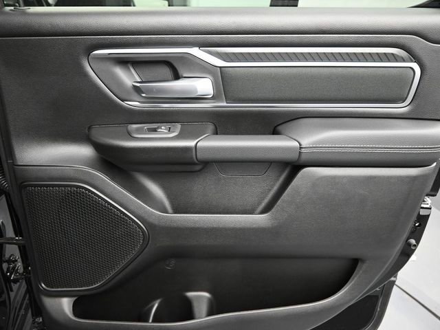 New 2026 RAM 1500 4x4 Crew Cab image 22