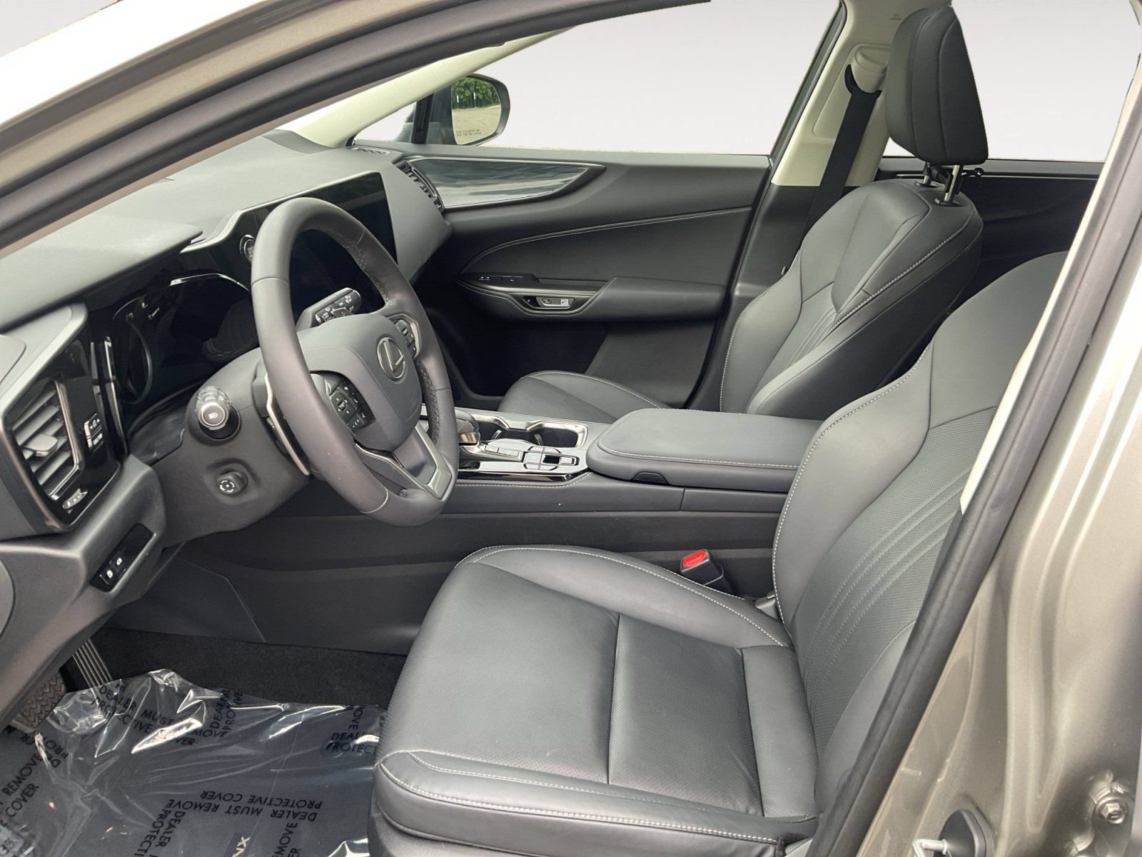 Used 2024 Lexus NX 350 AWD image 14
