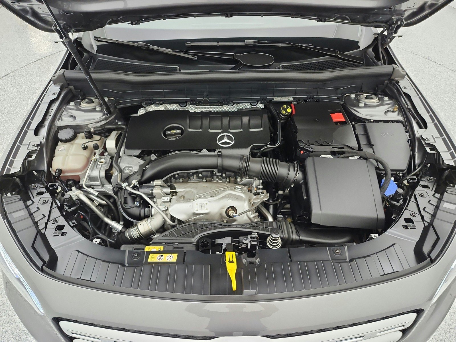 Used 2023 Mercedes-Benz GLB 250 image 16
