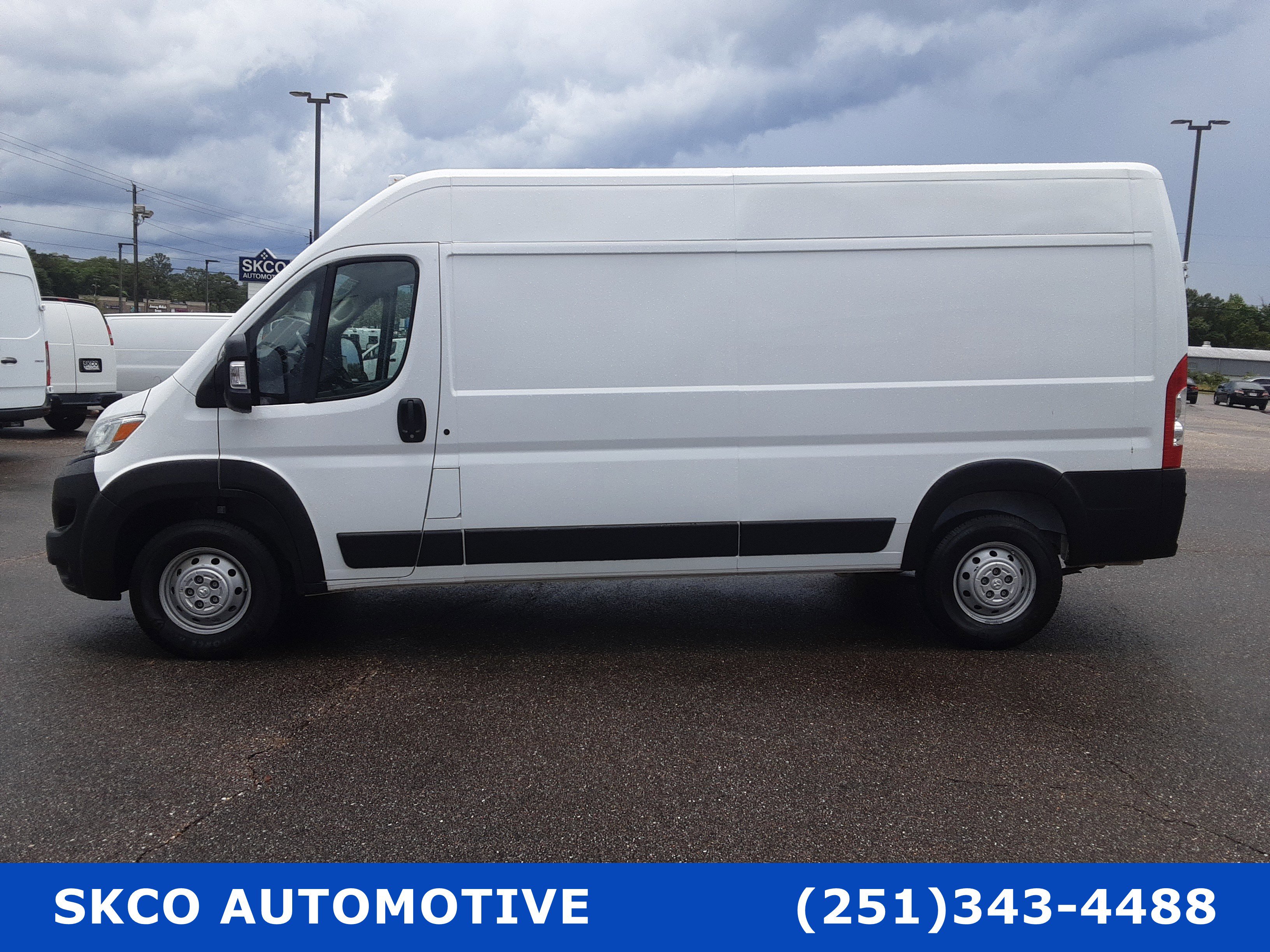 Used 2023 RAM ProMaster 2500 image 2