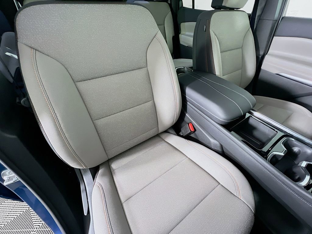 New 2026 Chevrolet Traverse LT w/ LPO, Floor Liner Package image 29