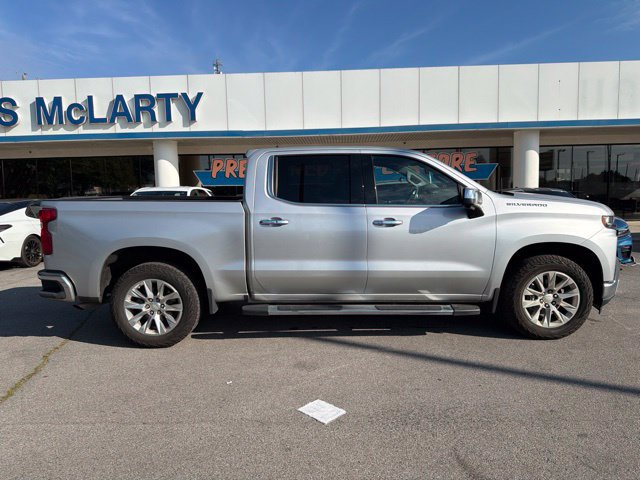 Used 2020 Chevrolet Silverado 1500 LTZ w/ LTZ Plus Package RWD image 2