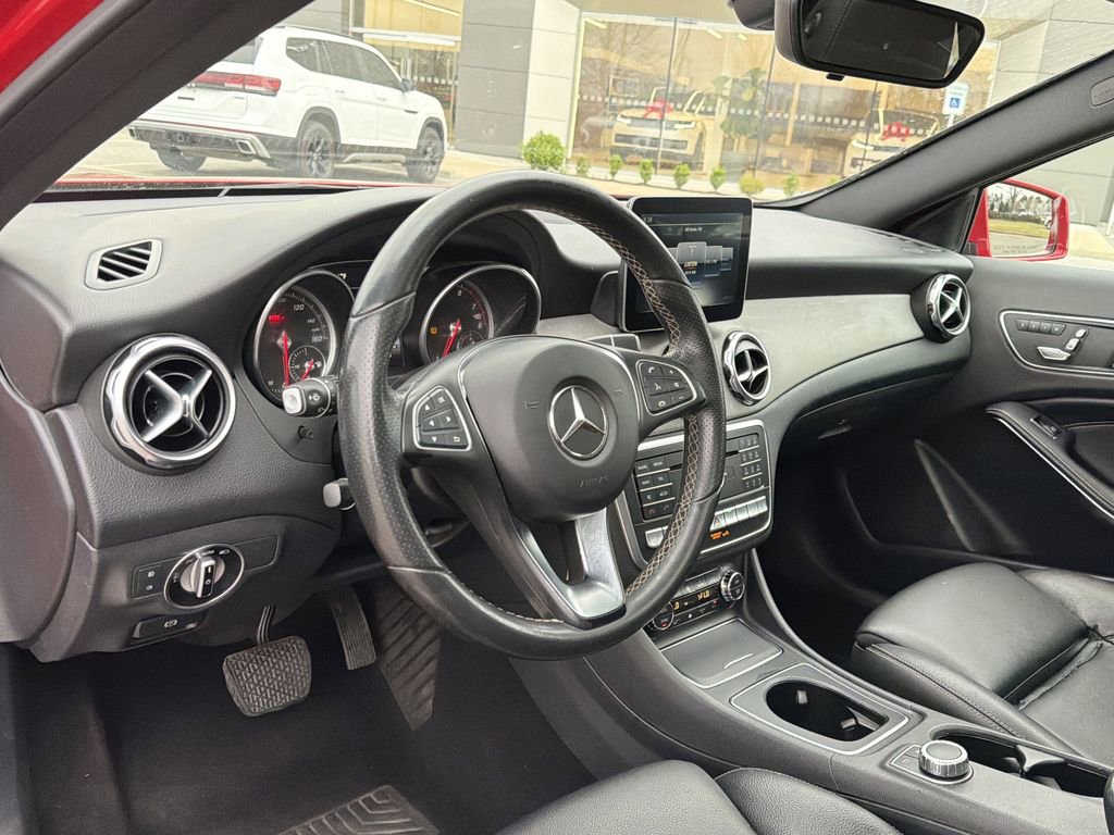 Used 2018 Mercedes-Benz GLA 250 4MATIC image 10