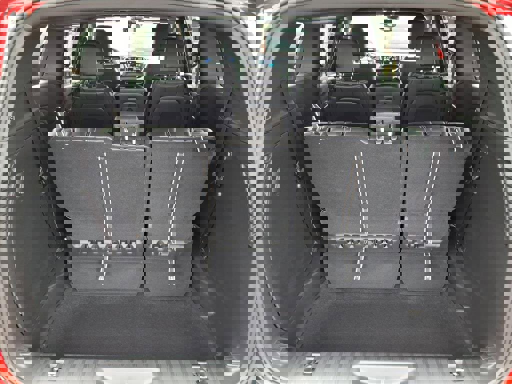 New 2026 Chrysler Pacifica Select image 20