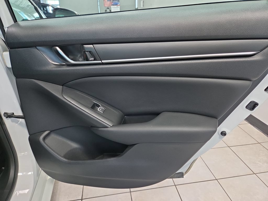 Used 2021 Honda Accord LX image 15