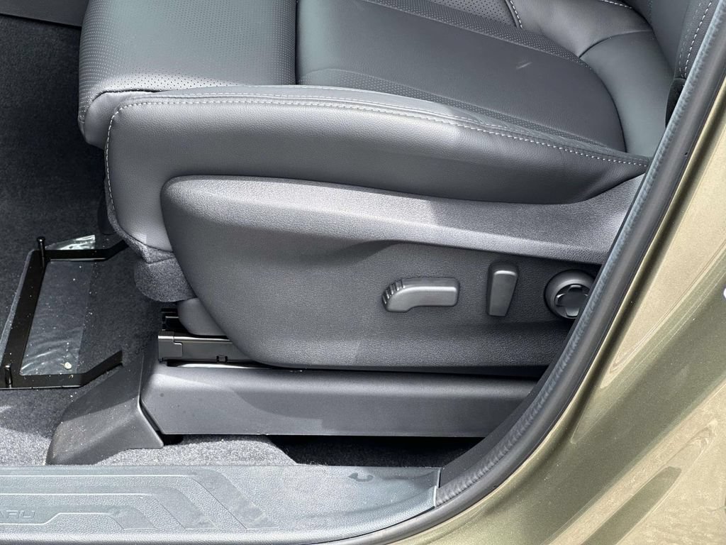 New 2026 Subaru Ascent Limited AWD/4WD image 14