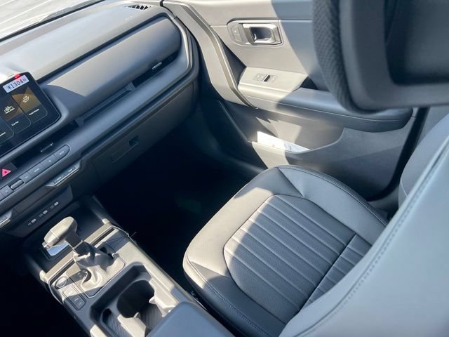 New 2027 Kia Seltos X-Line S w/ X-Line S Premium Package AWD/4WD image 13