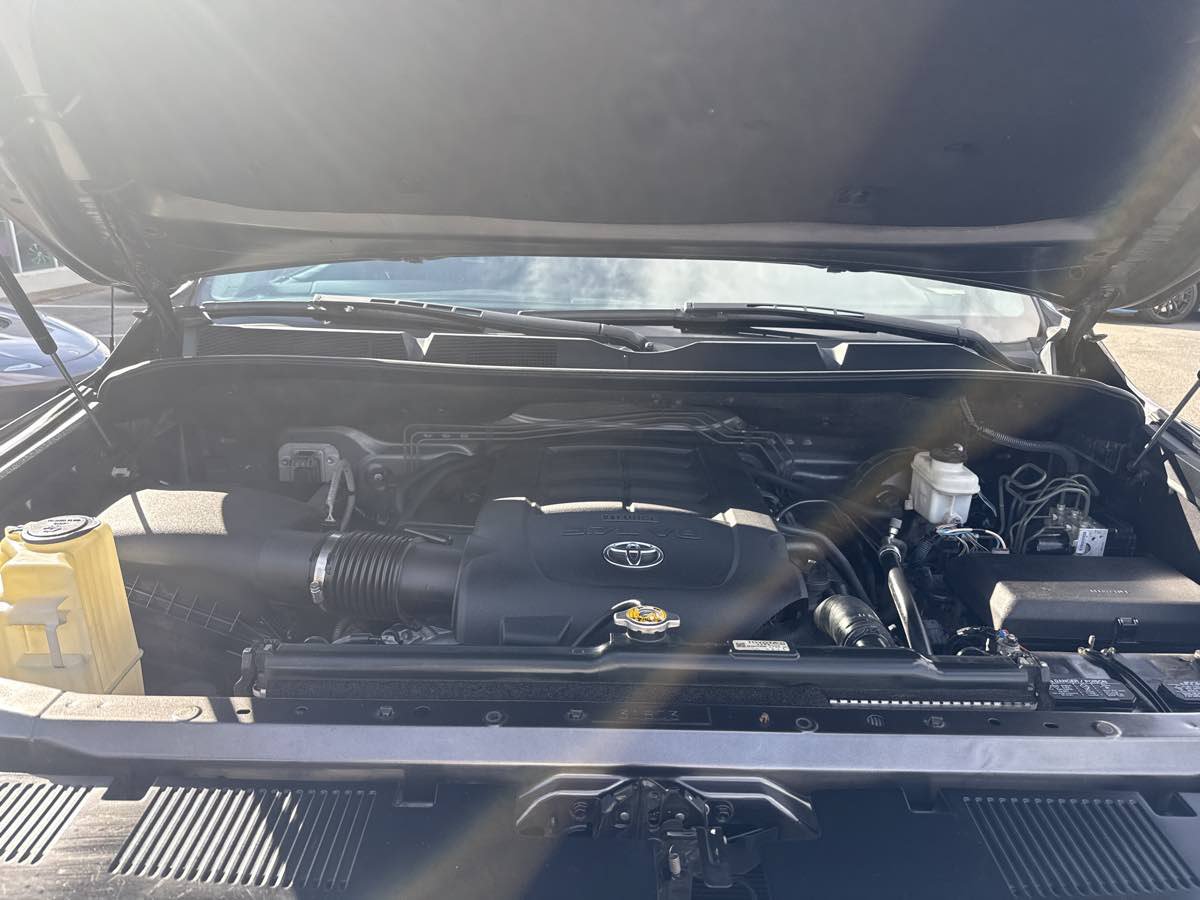 Used 2014 Toyota Tundra Platinum AWD/4WD image 24