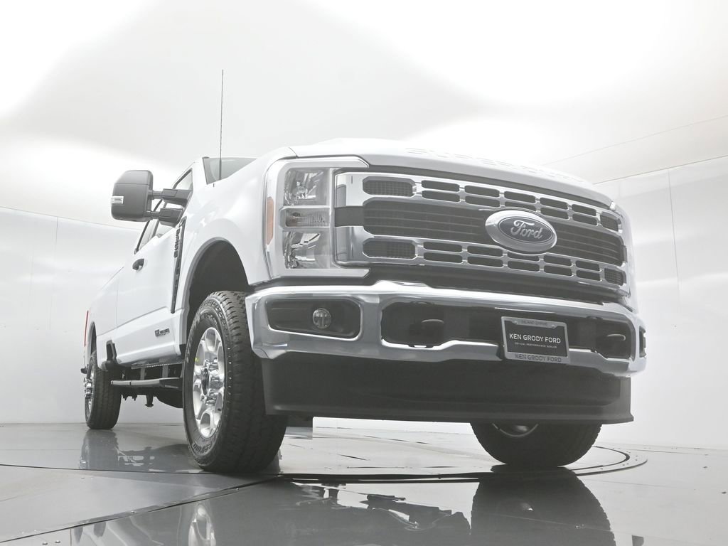 New 2026 Ford F350 XLT w/ FX4 Off-Road Package image 42
