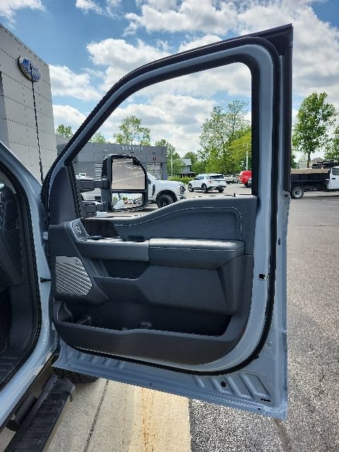 New 2026 Ford F350 Lariat w/ Black Appearance Package AWD/4WD image 28