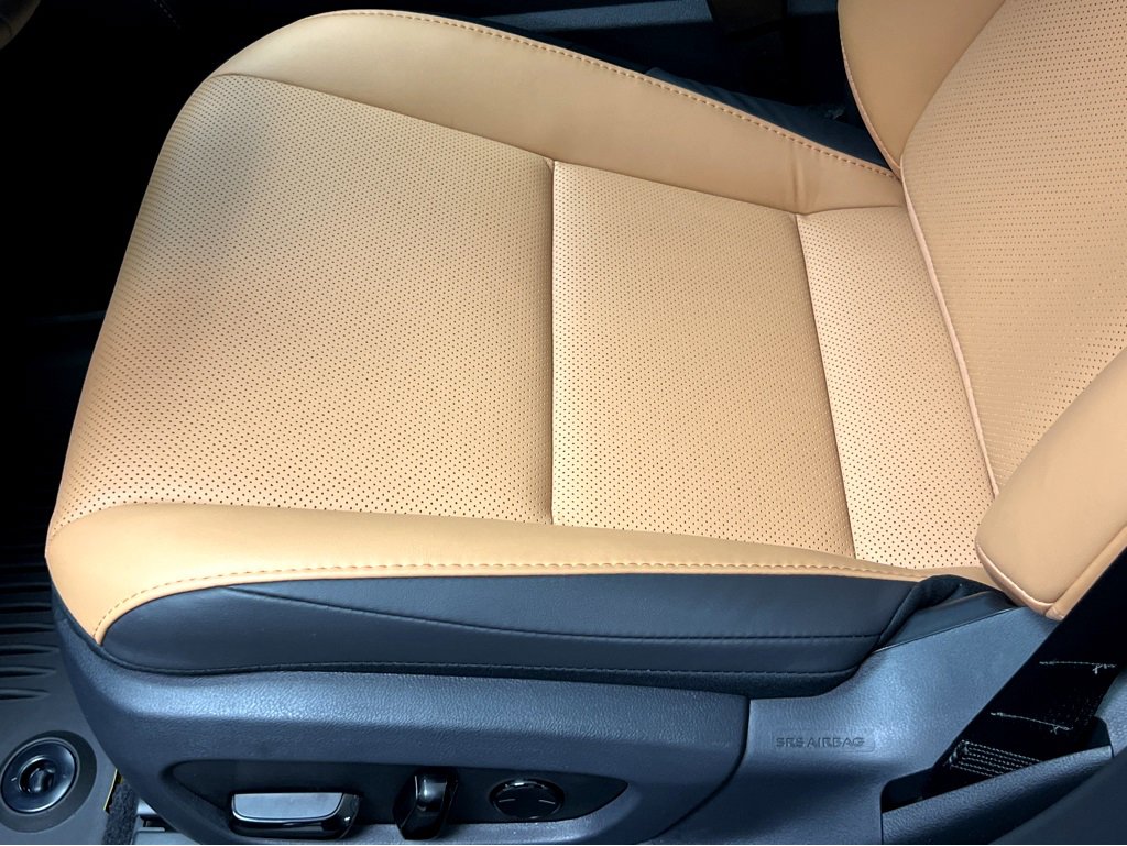 New 2025 Lexus ES 350 w/ Premium Package image 41