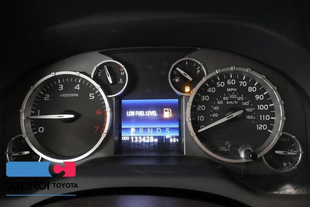 Used 2015 Toyota Tundra Limited w/ Limited Premium Package AWD/4WD image 18
