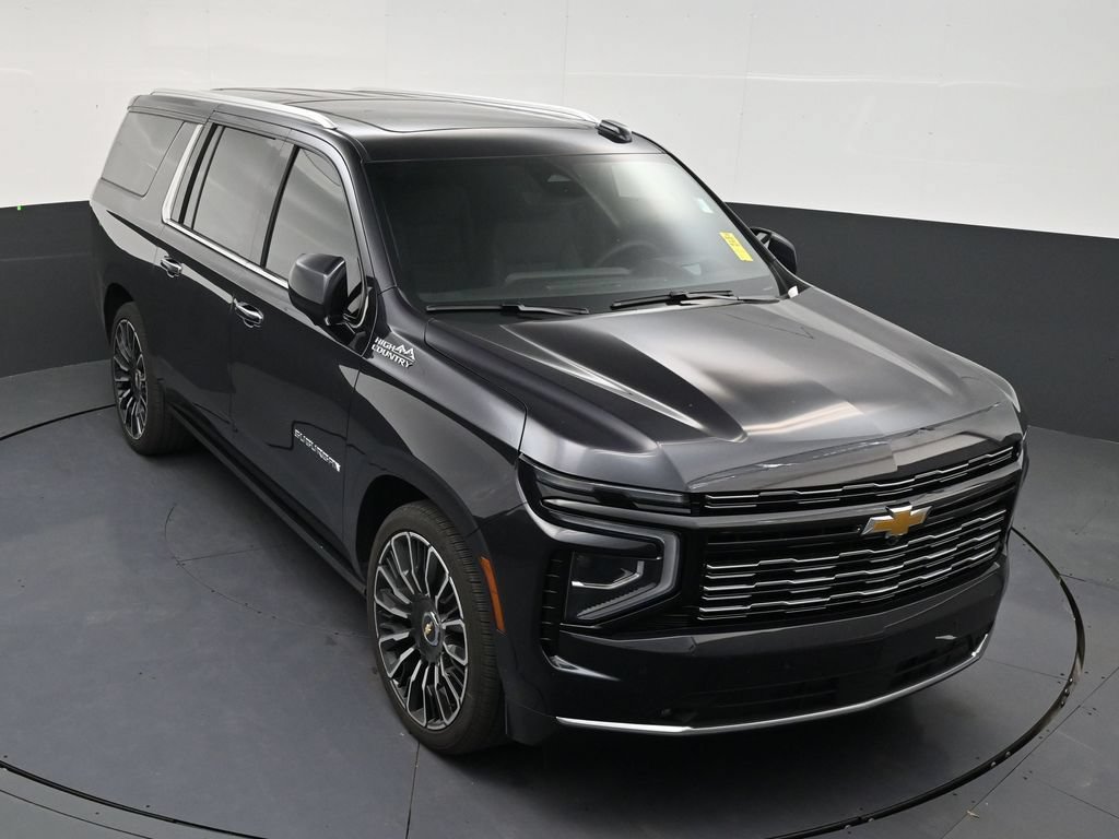 Used 2026 Chevrolet Suburban High Country AWD/4WD image 17