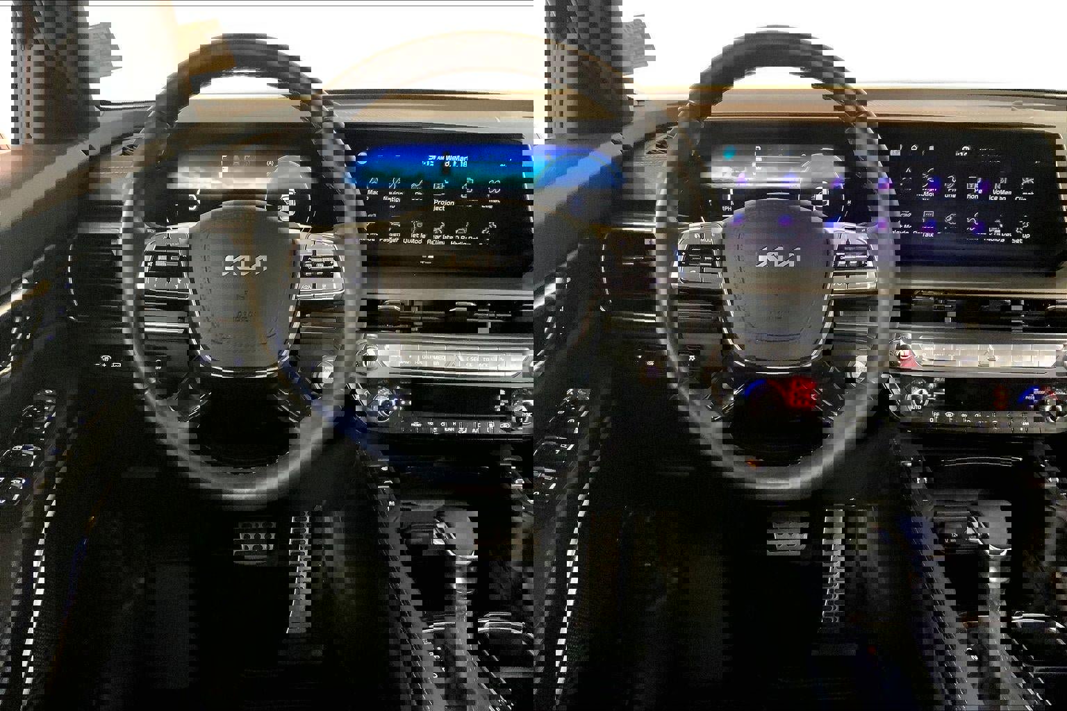 Used 2024 Kia Telluride SX X-Pro image 5