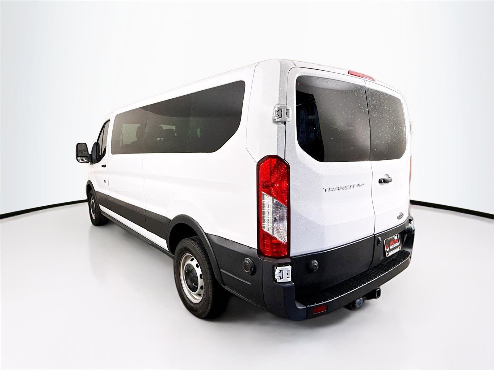 Used 2020 Ford Transit 350 XL image 10