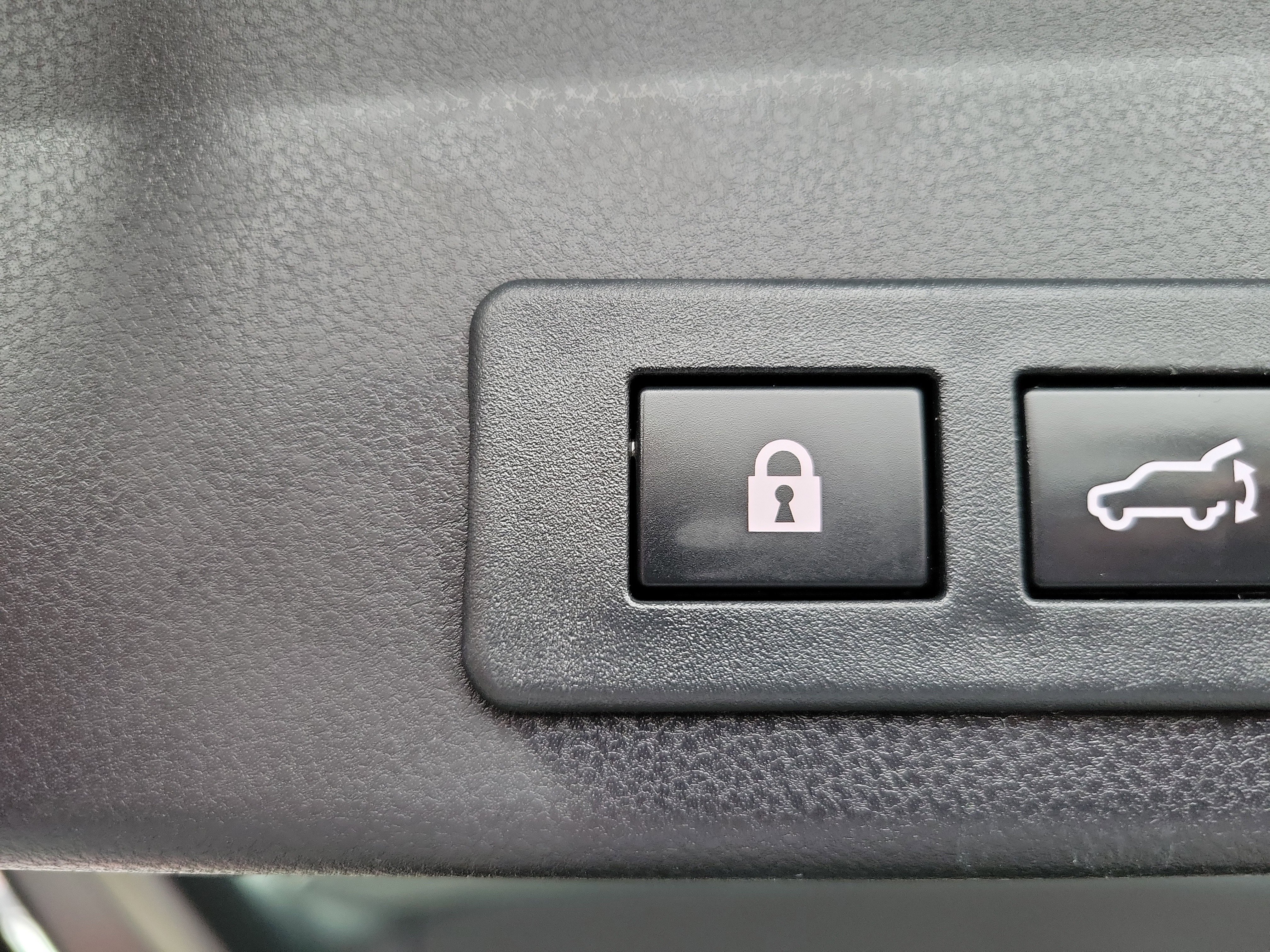 Used 2023 Subaru Ascent Onyx Edition image 13