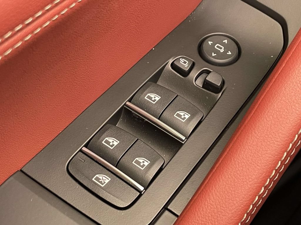 New 2026 BMW X6 xDrive40i AWD/4WD image 33