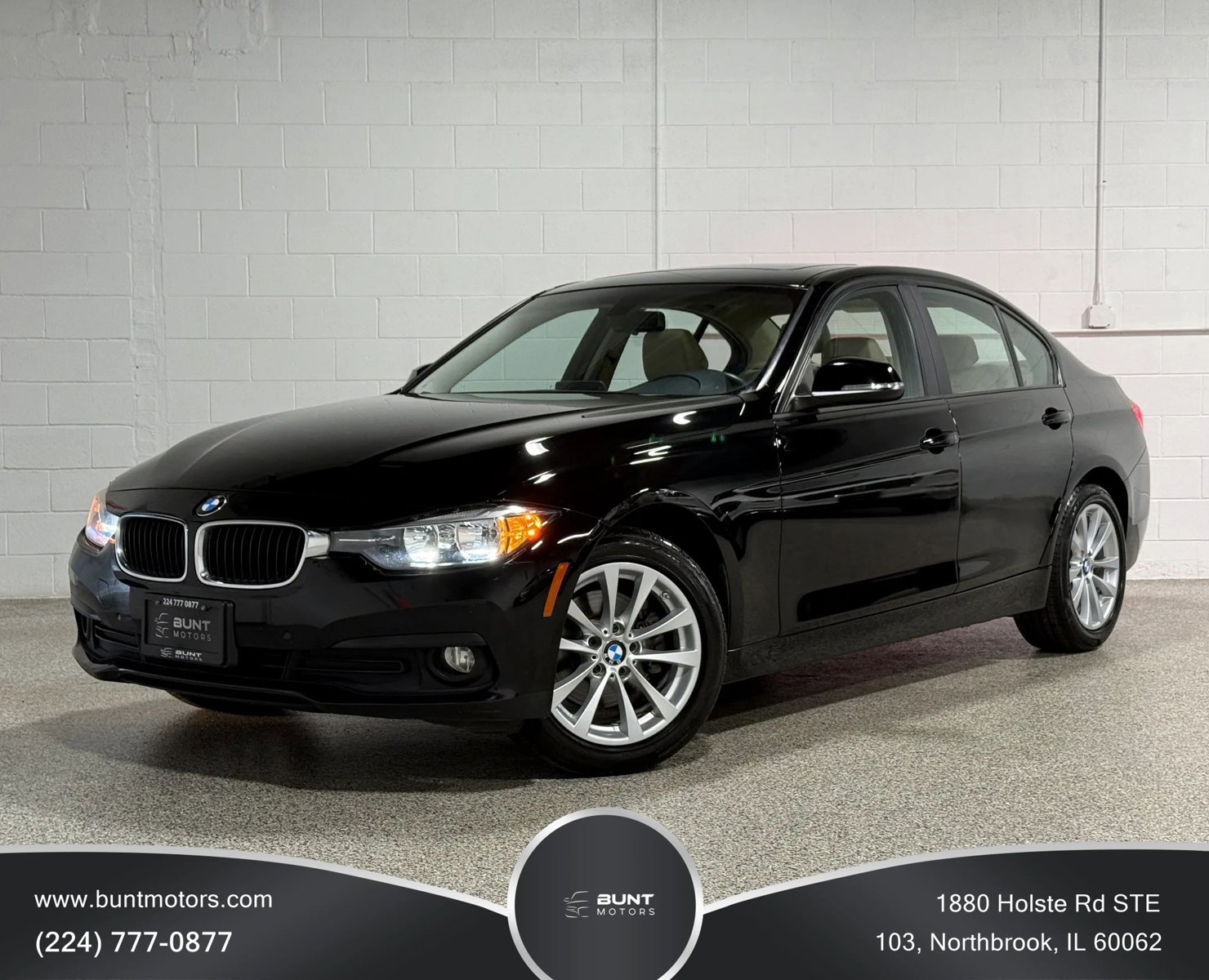 Used 2016 BMW 320i Sedan RWD image 1