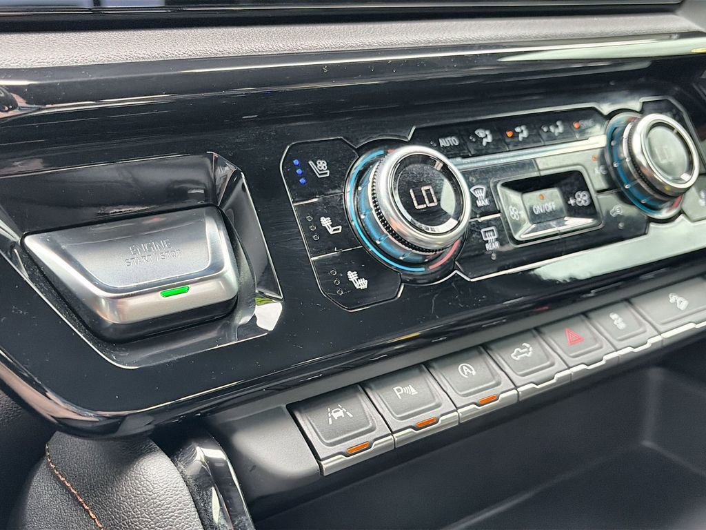 Used 2026 GMC Sierra 1500 AT4 w/ AT4 Premium Package image 21