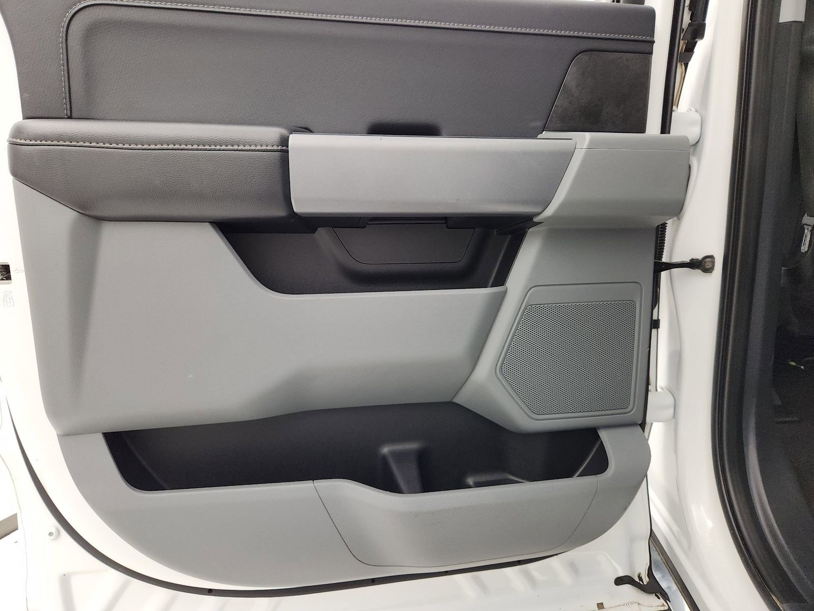 Used 2024 Ford F150 XLT w/ FX4 Off-Road Package image 31