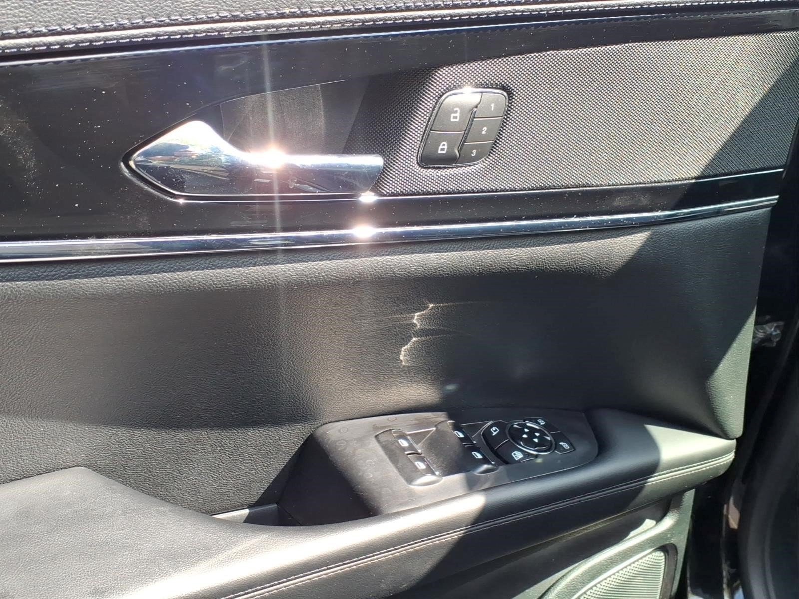 Used 2023 Lincoln Nautilus AWD w/ Premium Package image 14