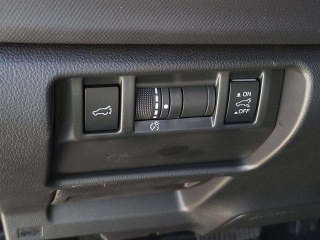 Used 2025 Subaru Forester Limited w/ Popular Package #1 AWD/4WD image 23