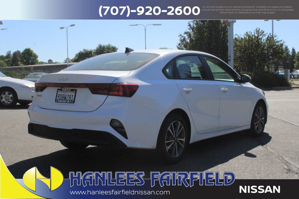 Used 2023 Kia Forte LXS FWD image 7