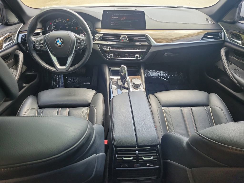 Used 2018 BMW 540i RWD image 15