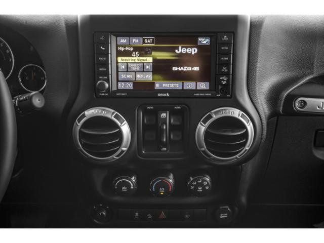 Used 2015 Jeep Wrangler Unlimited Rubicon w/ Dual Top Group AWD/4WD image 13