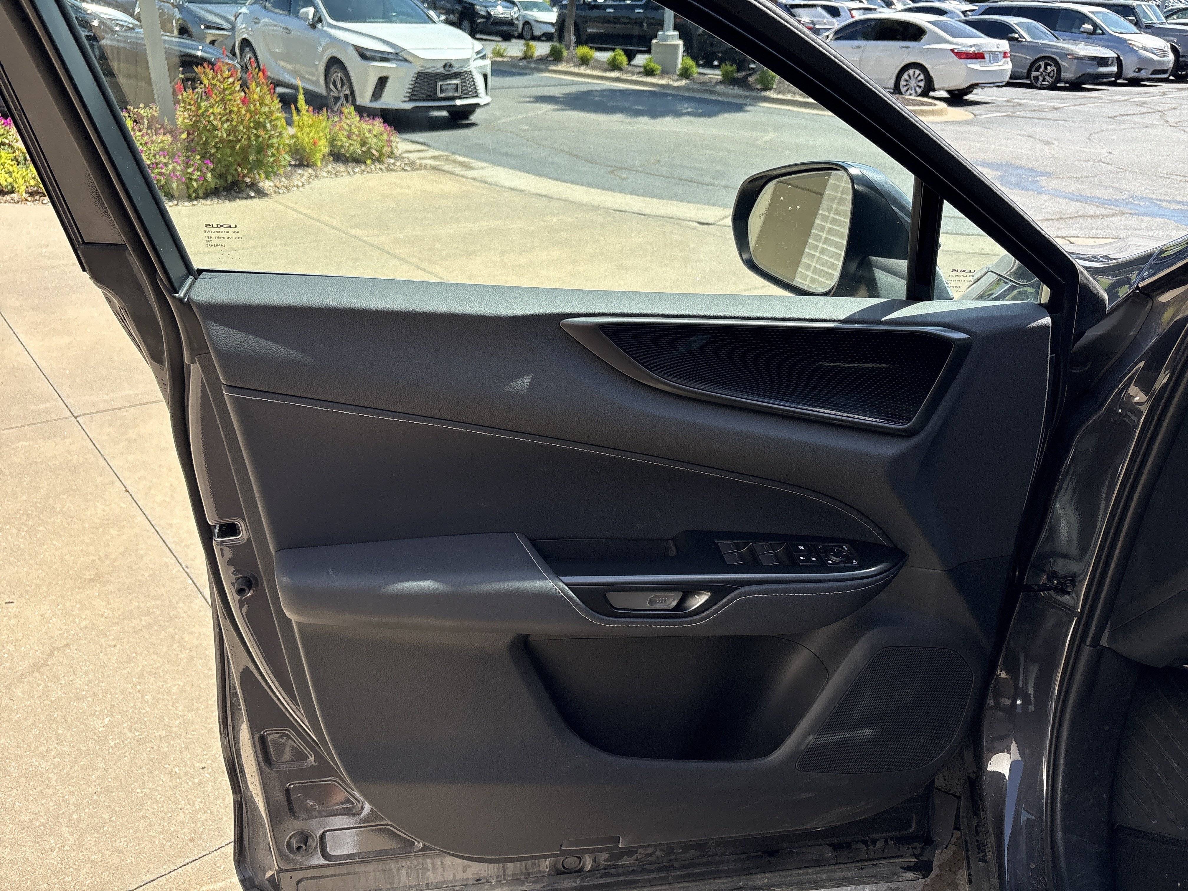 Used 2026 Lexus NX 350 AWD w/ Cold Area Package image 14