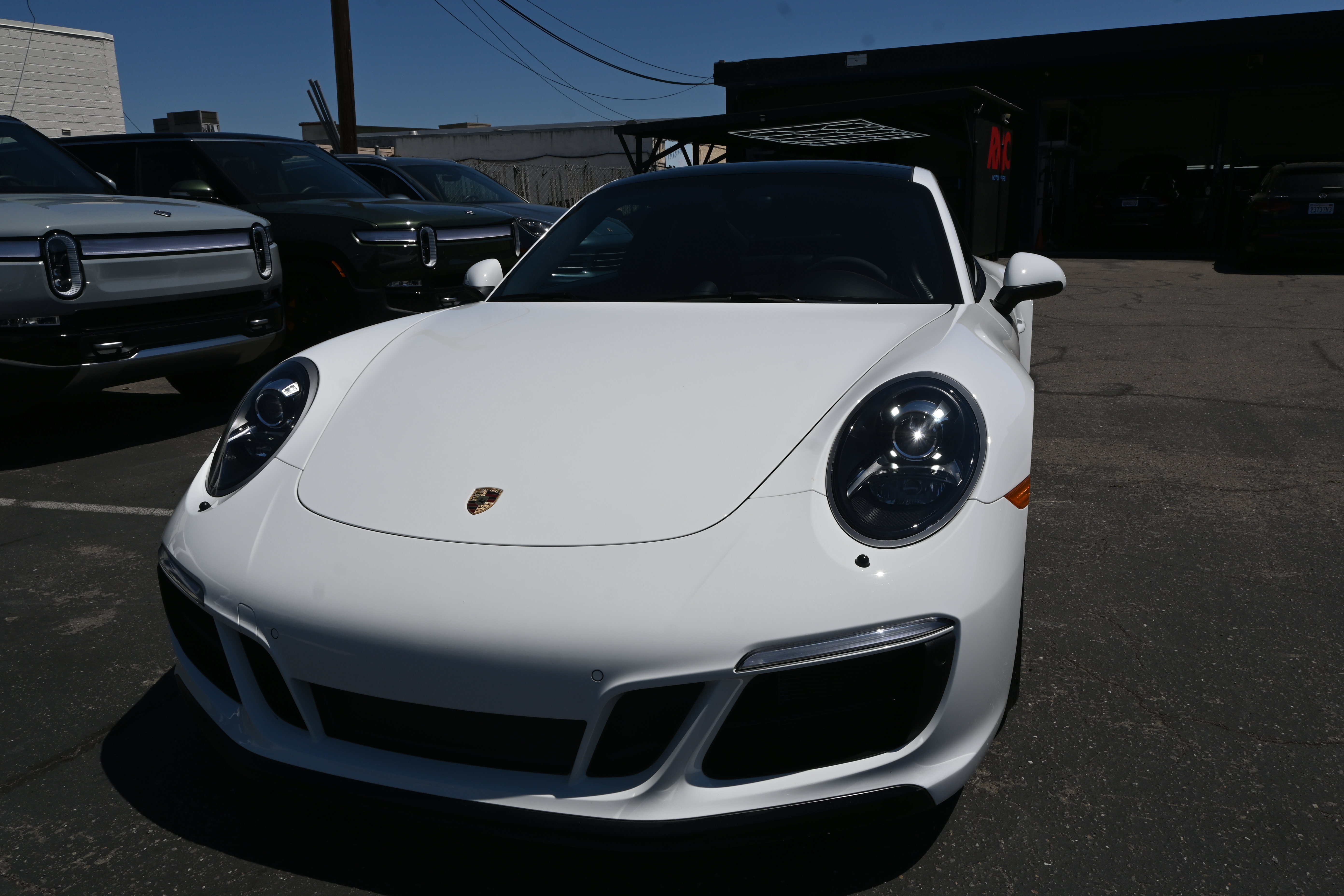 Used 2018 Porsche 911 GT3 RS image 4