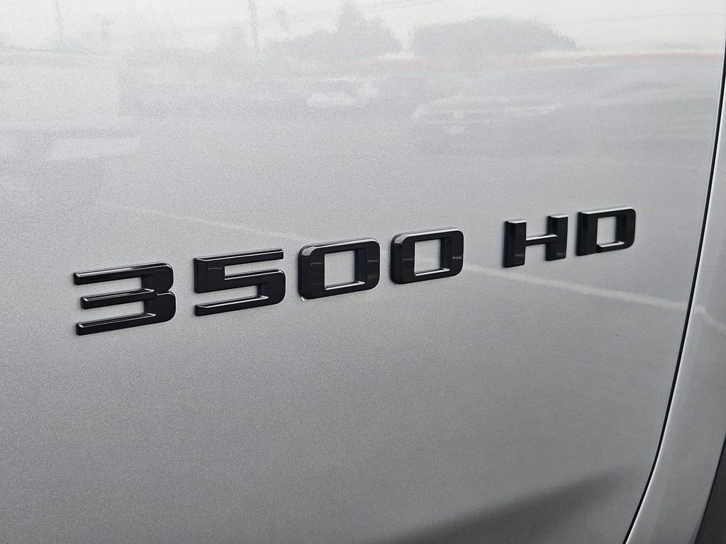 Used 2024 Chevrolet Silverado 3500 LTZ w/ LTZ Plus Package image 34