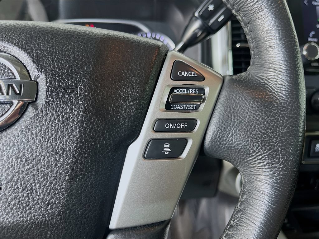 Used 2021 Nissan Titan SV w/ SV Convenience Package AWD/4WD image 17