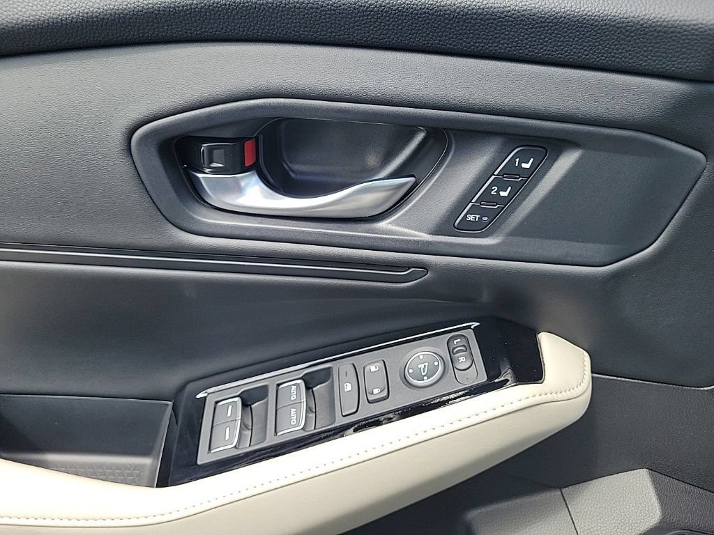 Used 2026 Honda Accord Touring image 14