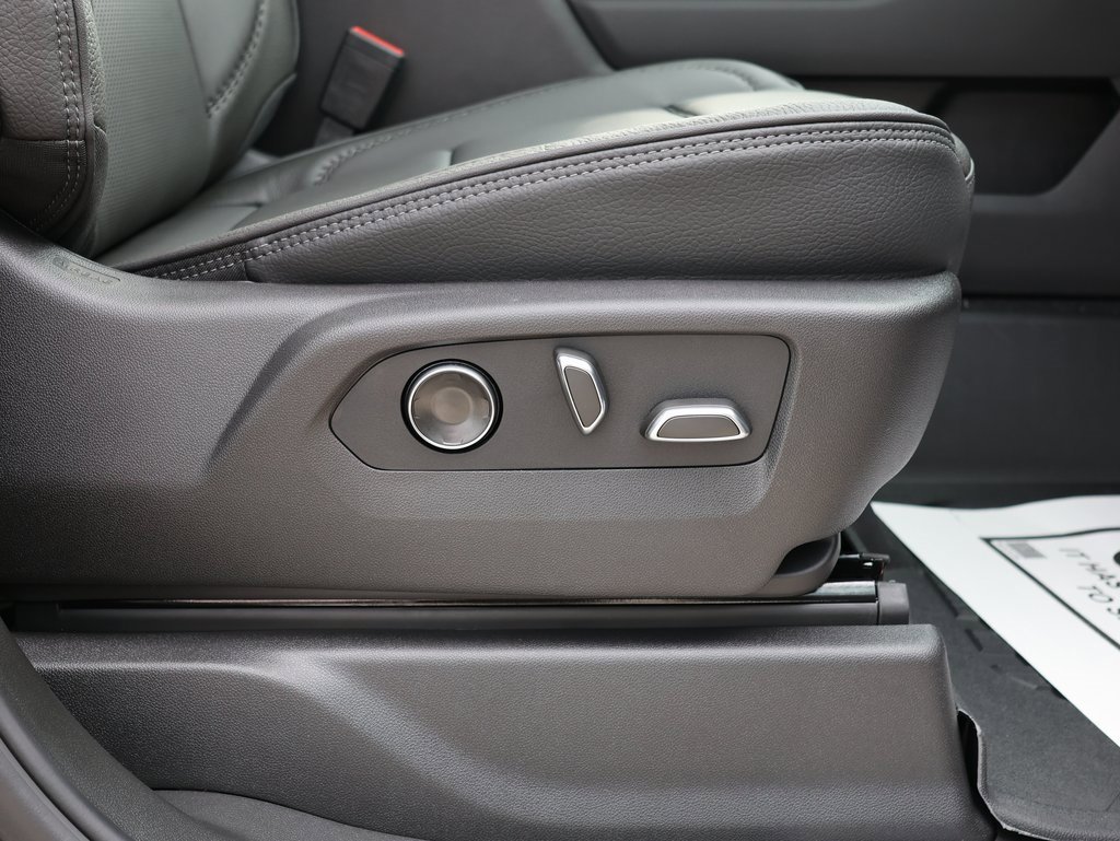 New 2025 GMC Sierra 2500 Denali w/ Denali Reserve Package image 46