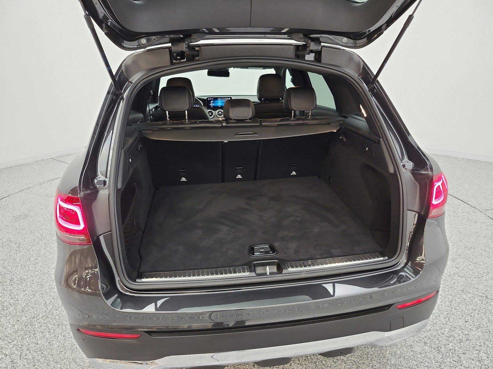 Certified 2022 Mercedes-Benz GLC 300 image 19