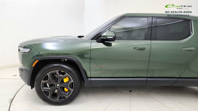 Used 2025 Rivian R1T Premium AWD/4WD image 9