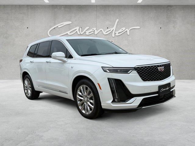 Certified 2025 Cadillac XT6 Premium Luxury w/ Technology Package FWD image 2