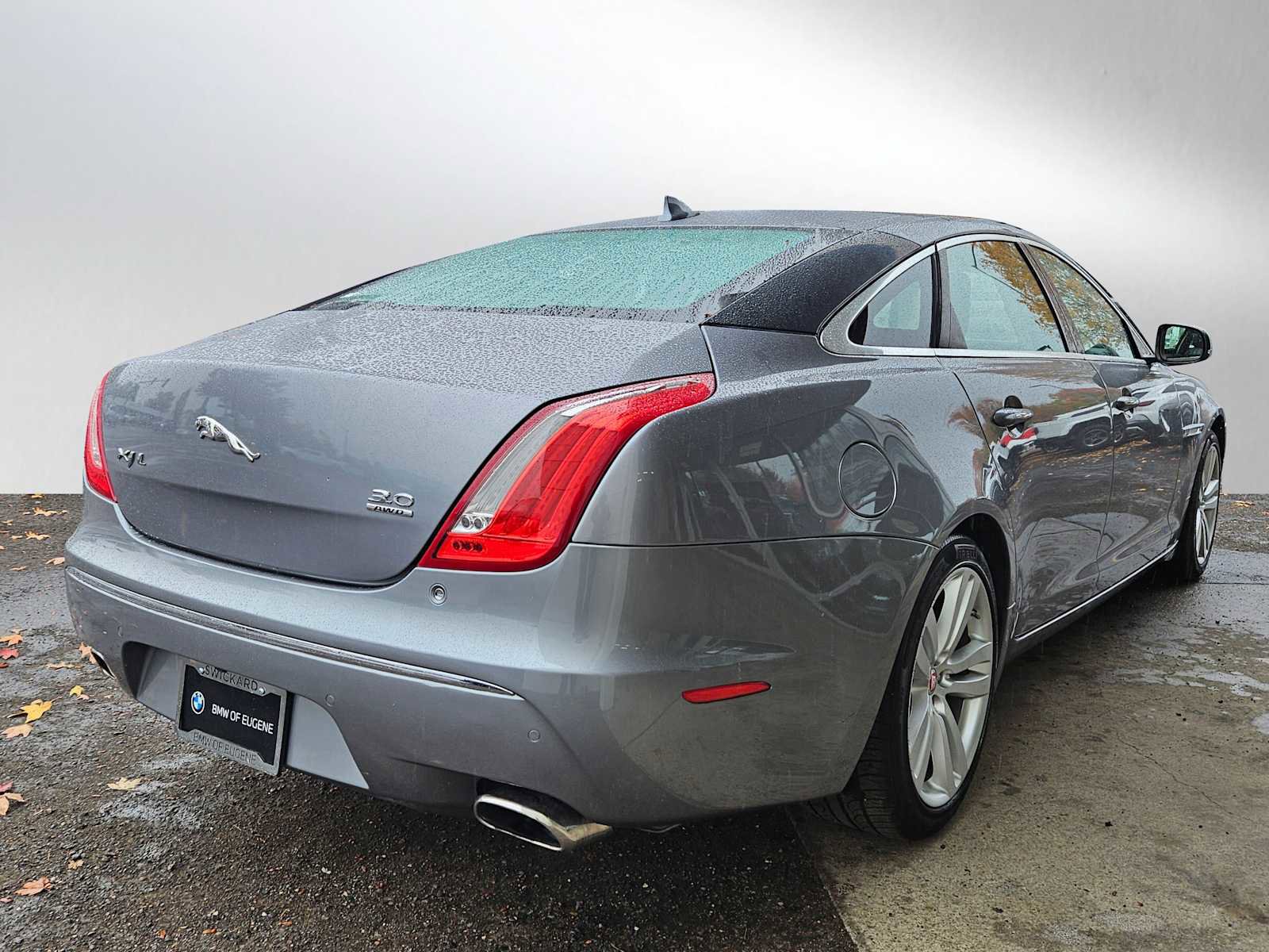 Used 2015 Jaguar XJ L Portfolio image 6