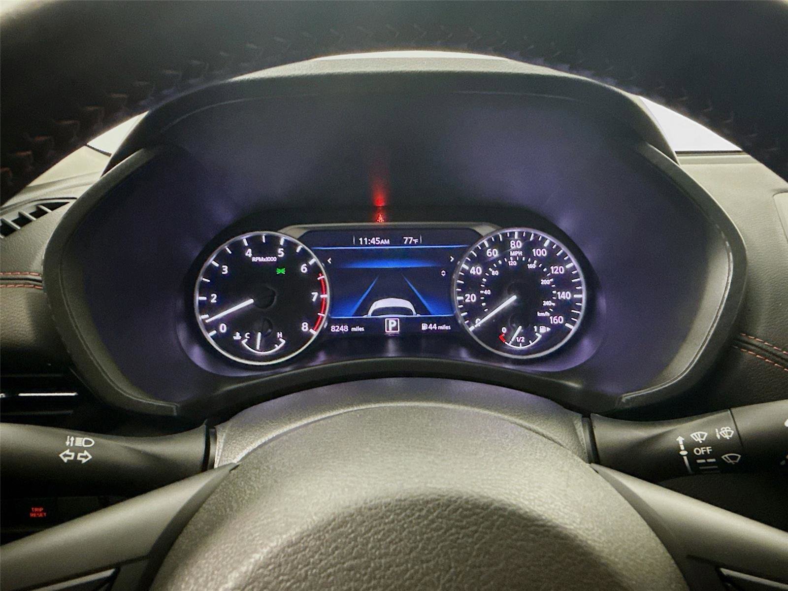 Used 2024 Nissan Sentra SR w/ SR Premium Package image 4