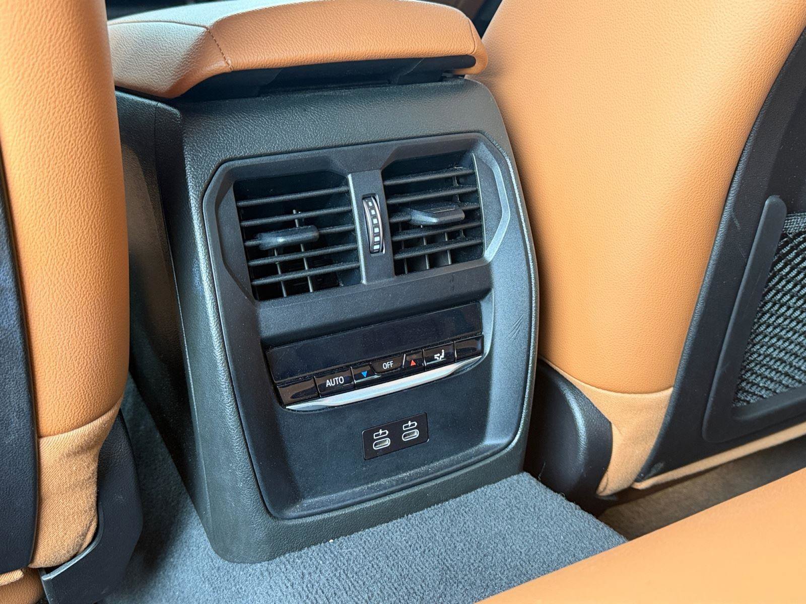 Used 2023 BMW M340i xDrive w/ Premium Package image 38