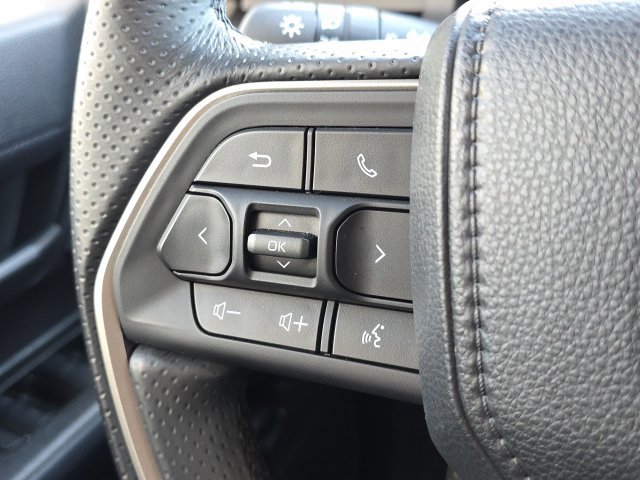 Used 2025 Toyota 4Runner TRD Off-Road Premium AWD/4WD image 22