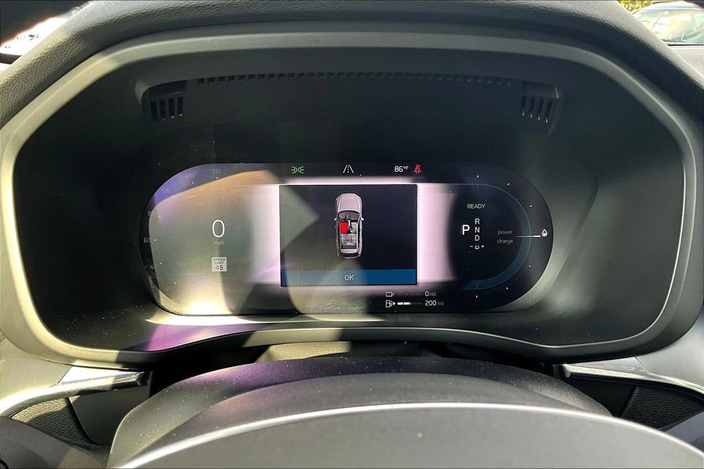 Certified 2024 Volvo XC60 T8 Core w/ Protection Package Premier image 28