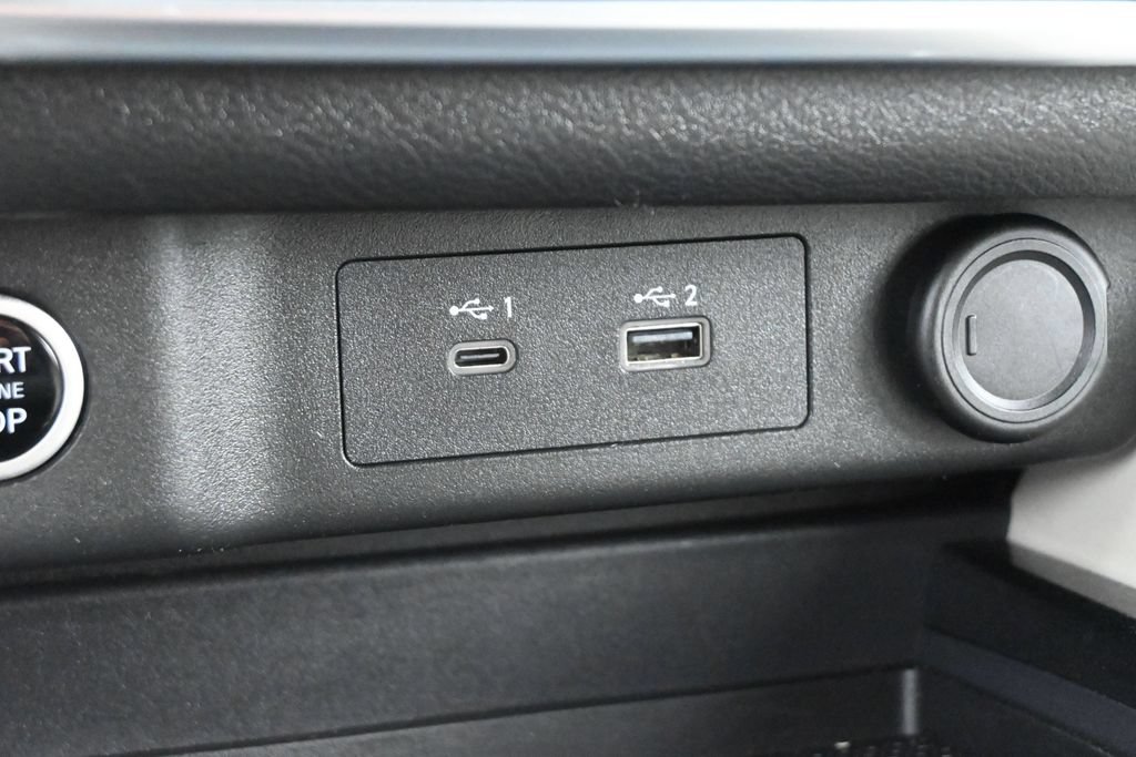 Used 2023 Nissan Rogue SL FWD image 12